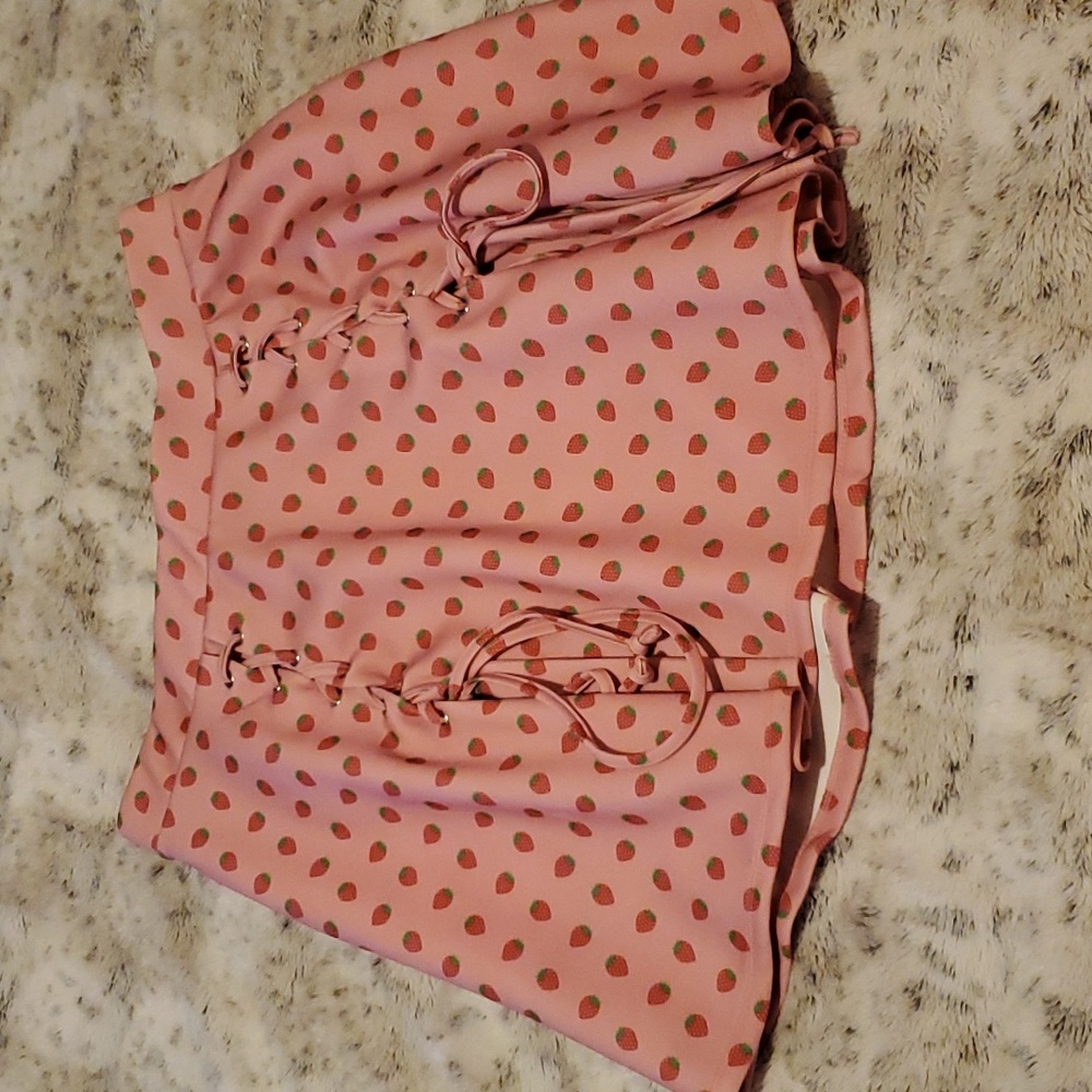 Hot Topic Strawberry skirt